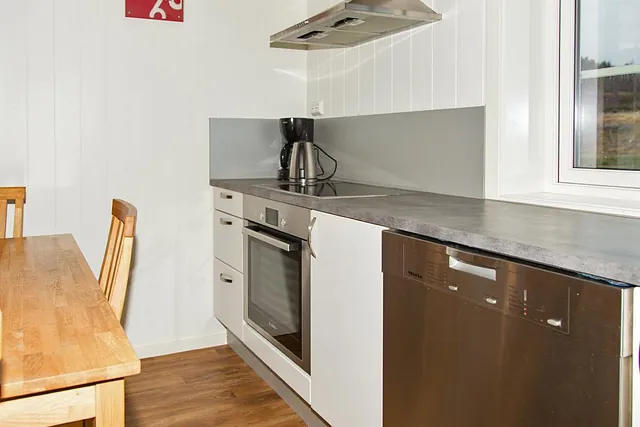 Beskrivende bilder av White house 1's fasiliteter