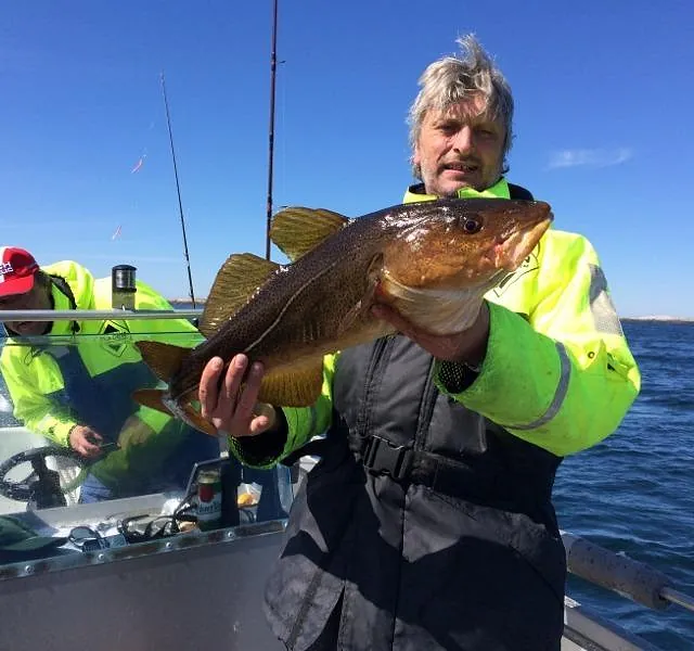 På fisketur med en av Bakkan Wahl sine båter