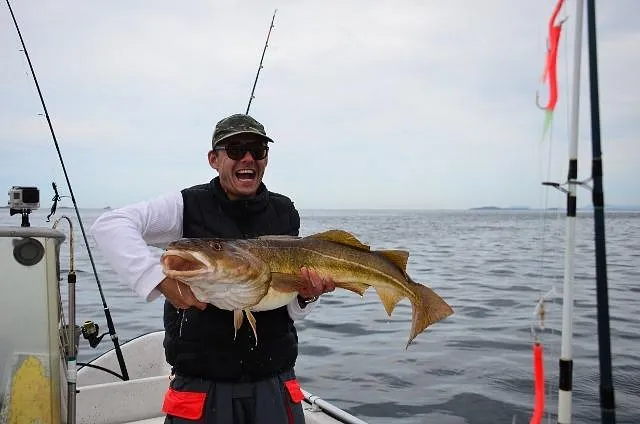 På fisketur med en av Bakkan Wahl sine båter