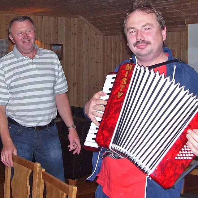 I selskapslokalet til Bakkan Wahl